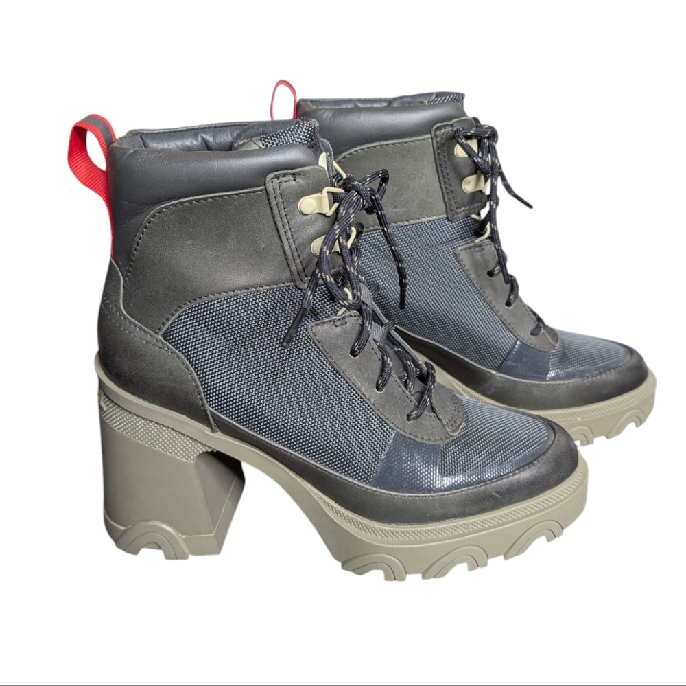 Sorel Brex Women's Heel Lace Army Green Leather  Ankle Booties Size 7.5